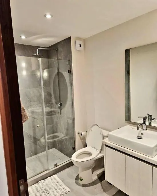 Stunning 1 Bdrm Condo Gym-Pool 10 Min To The Beach & Quinta Av بلايا ديل كارمن