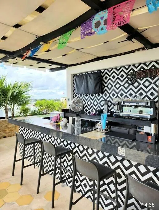 Stunning 1 Bdrm Condo Gym-Pool 10 Min To The Beach & Quinta Av بلايا ديل كارمن شقة