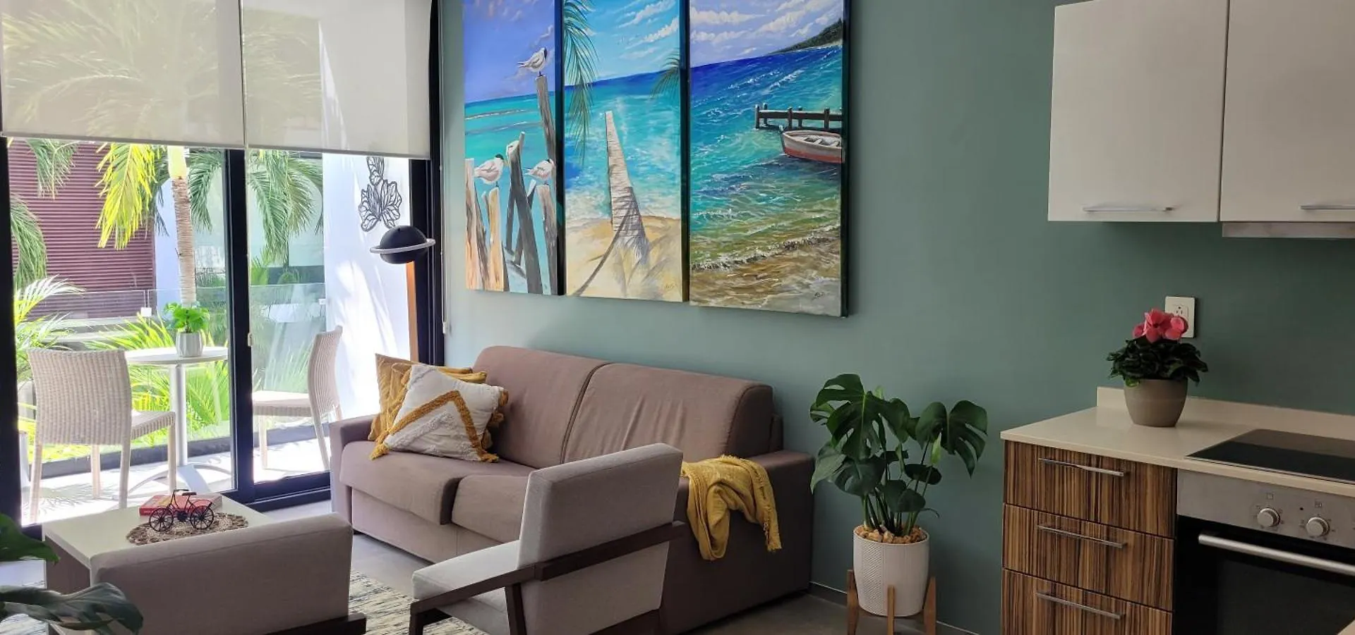 Stunning 1 Bdrm Condo Gym-Pool 10 Min To The Beach & Quinta Av Playa del Carmen Lejlighed